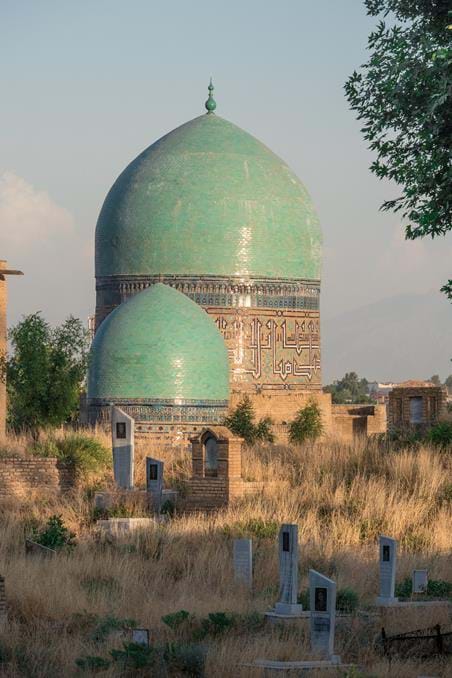 turquoise-domed tombs at the Shah-i-Zinda
