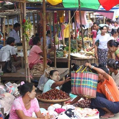 Discover the Markets of Myanmar
